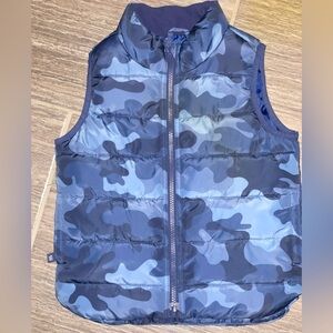 Boys puffer vest babyGAP- 4Y